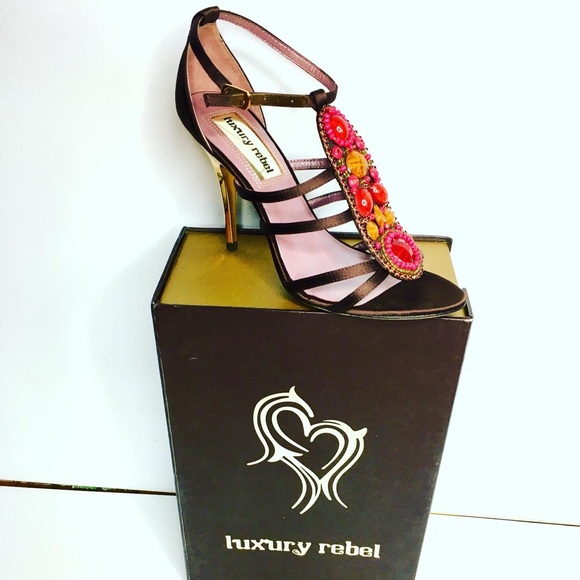 New Unworn Luxury Rebel Jewelled Shoes Size 7 /8 - Picture 4 of 6